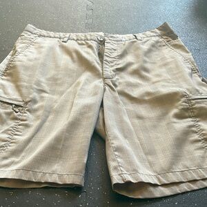 Greg Norman Collection Men's Gray Cargo Shorts